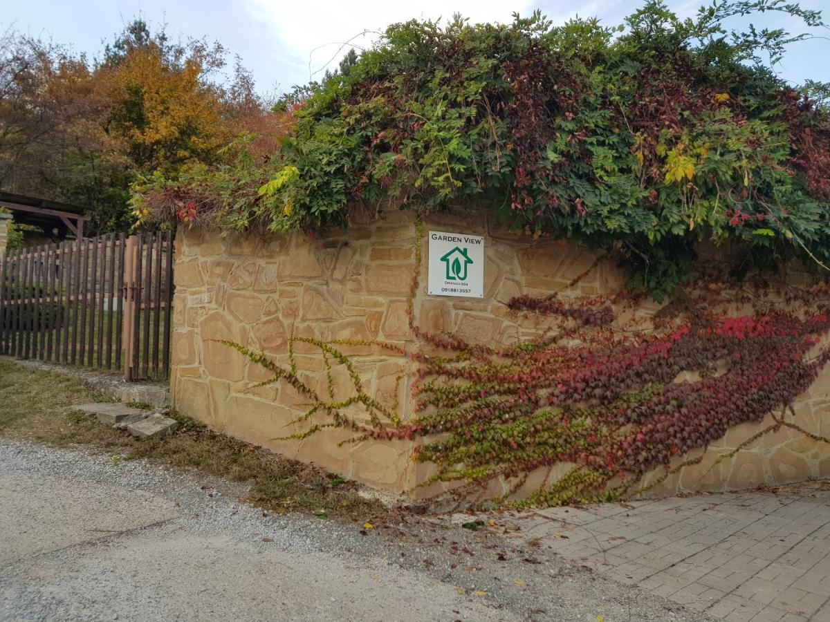 Garden View Villa Drienica Exterior photo